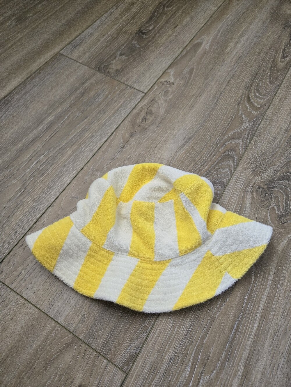 Trovata Terry Bucket Hat, O/S